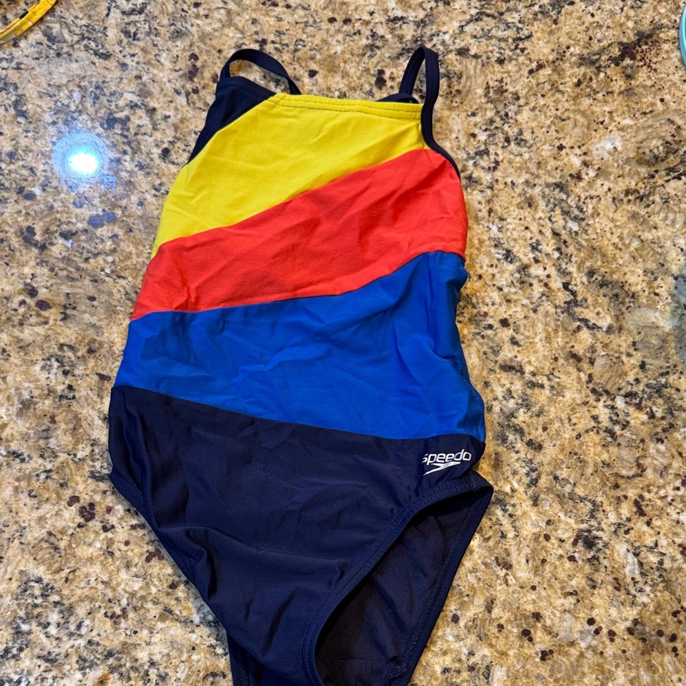 Speedo Women's Endurance Colorblock One Piece - sz 26
